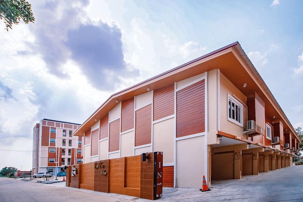 Triple Trees Hotel Pathum Thani Bagian luar foto