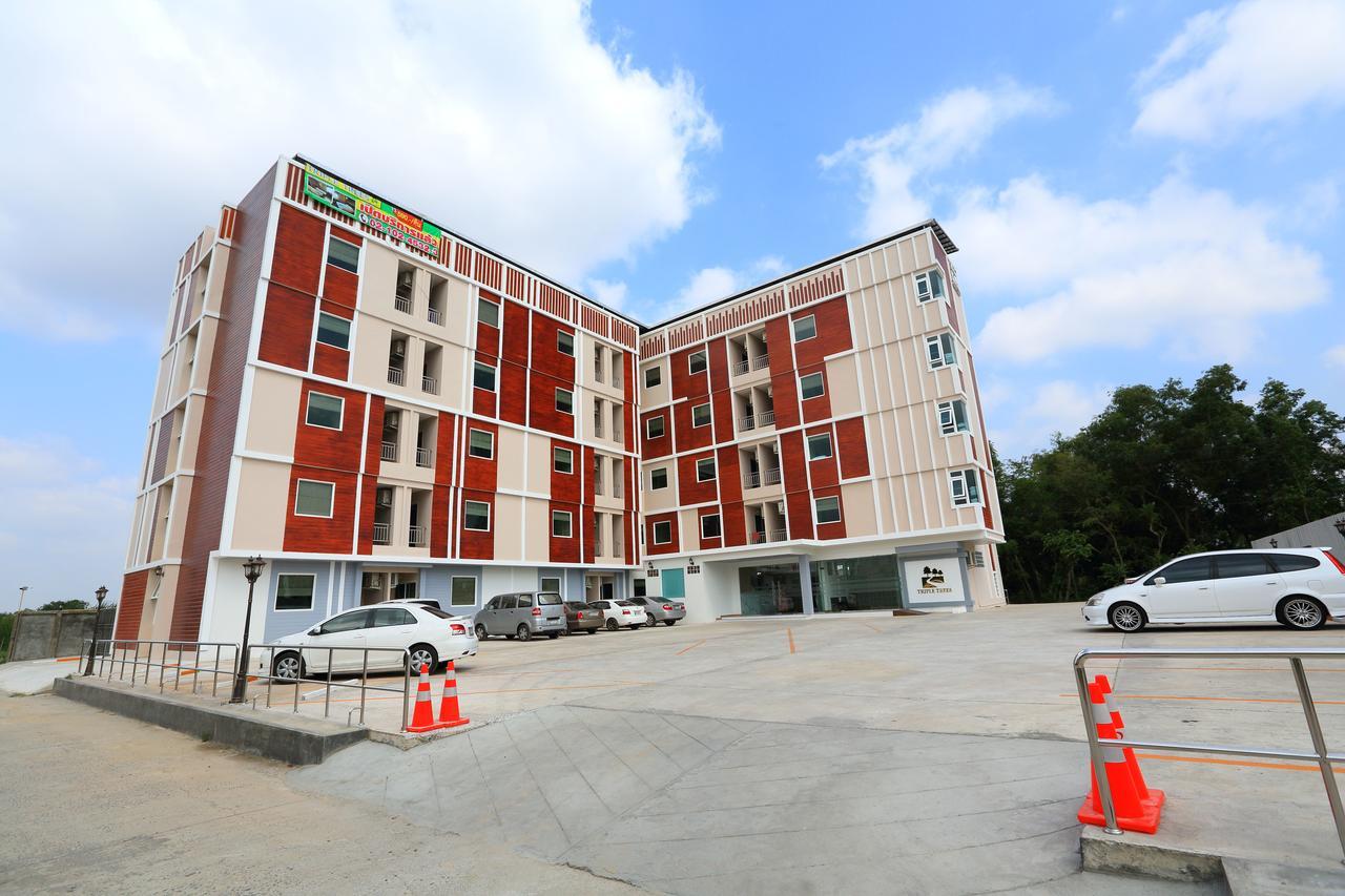 Triple Trees Hotel Pathum Thani Bagian luar foto
